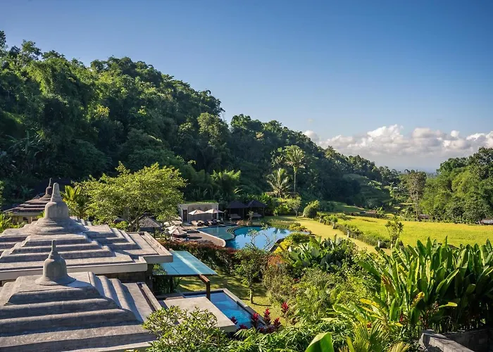Hotel Homm Saranam Baturiti 5*